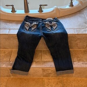 Miss Me Dark Blue Cropped Jeans with Embroidered Pockets